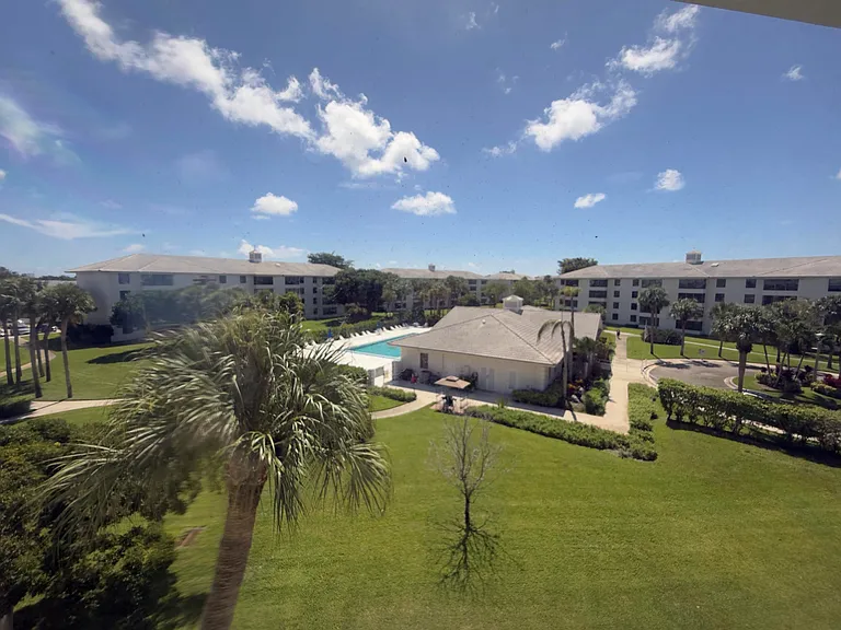 3710 Whitehall Dr #404 — Photo 25