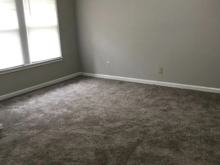 1393 Hueytown Rd — Photo 10