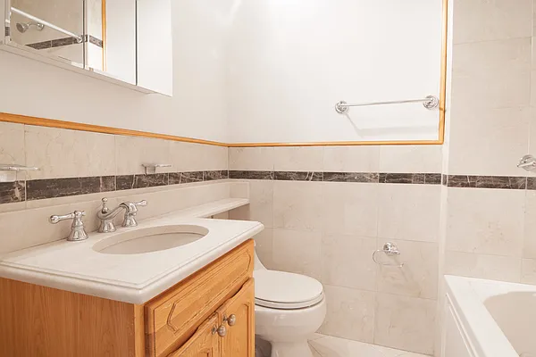 Rented by WAM Partners - William Moses Co. | media 36