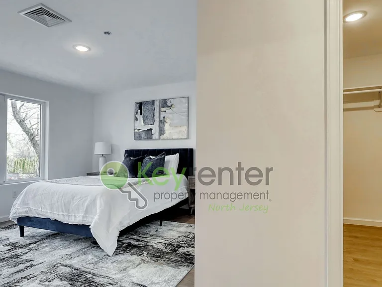 176 Pennington Ave #14 — Photo 18
