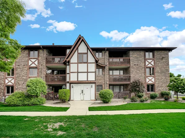 5630 W 103rd St APT 308, Oak Lawn, IL 60453