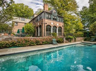 1013 Cove Rd, Mamaroneck, NY 10543