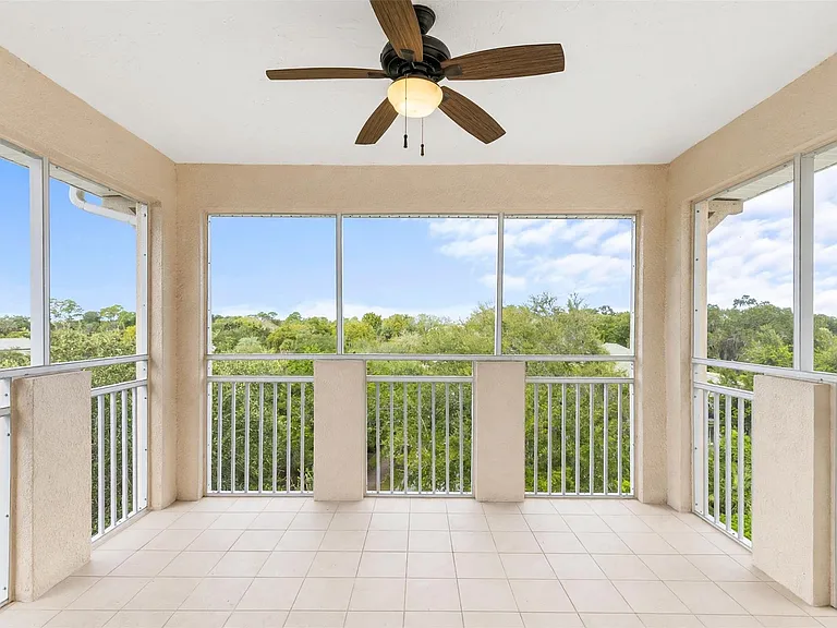35 Riverview Bnd S #1841 — Photo 19