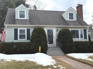 44 Tanner St, Manchester, CT 06042