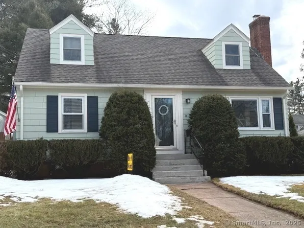 44 Tanner Street, Manchester, CT 06042