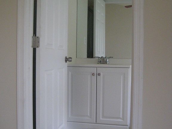 NEW CERAMICS & VANITIES