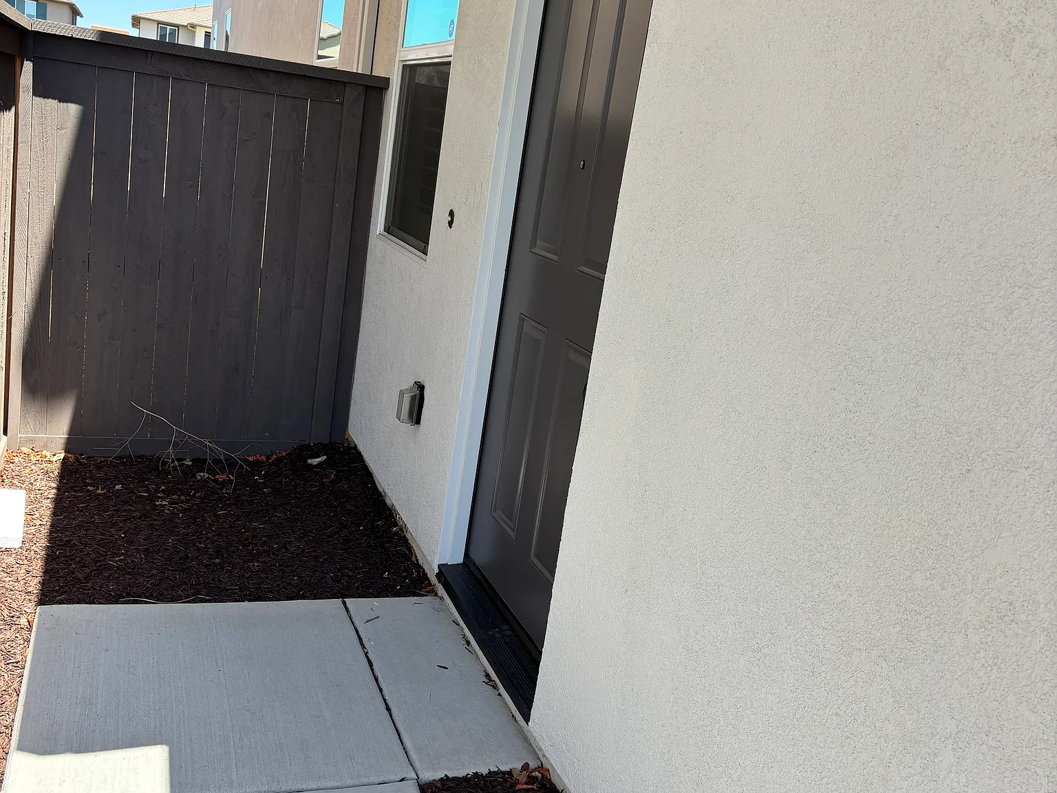 3913 Sunset Harbor Ave — Photo 3