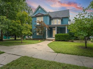 307 S Pearl St, Paola, KS 66071