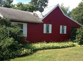 10238 Lake Rd, Rosholt, SD 57260