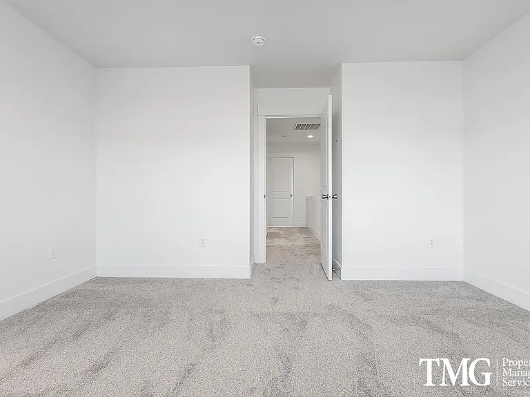 977 Creer Way #D-112 — Photo 66