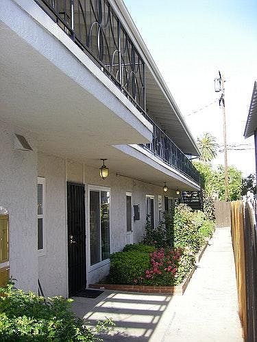 1st image of 442 Newport Ave
