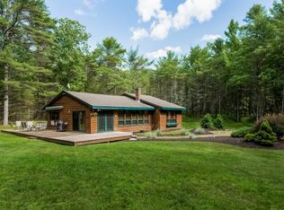 2 Holly Trl, Moultonboro, NH 03254