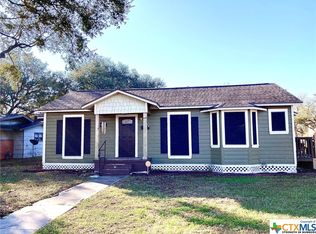 1101 E Sabine St, Victoria, TX 77901