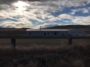 6840 Desmarais Rd, Moxee, WA 98936