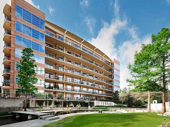 3 Waterway Ct APT 4D, Spring, TX 77380