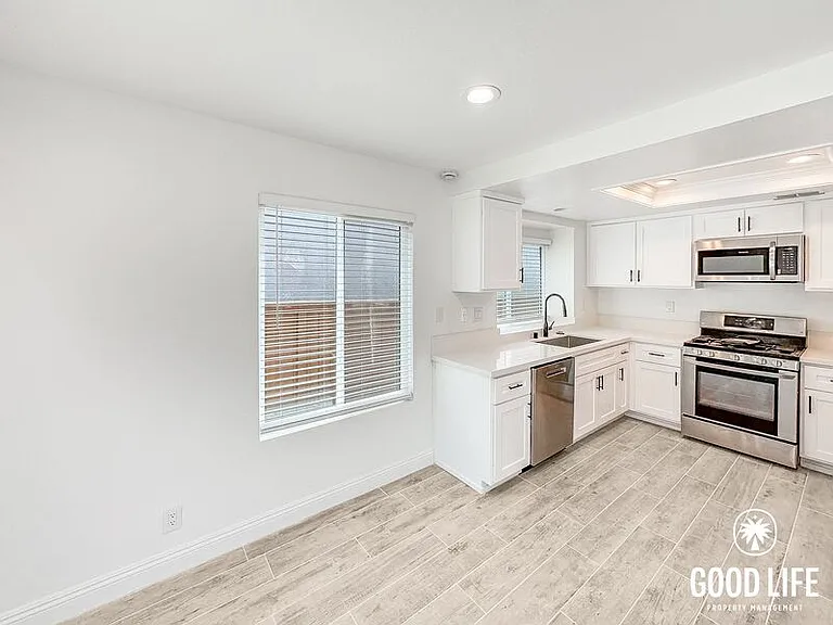29996 La Collina St — Photo 2