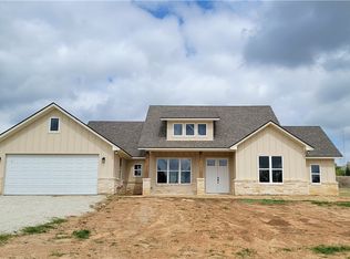 1439 Lone Star Ln, Franklin, TX 77856