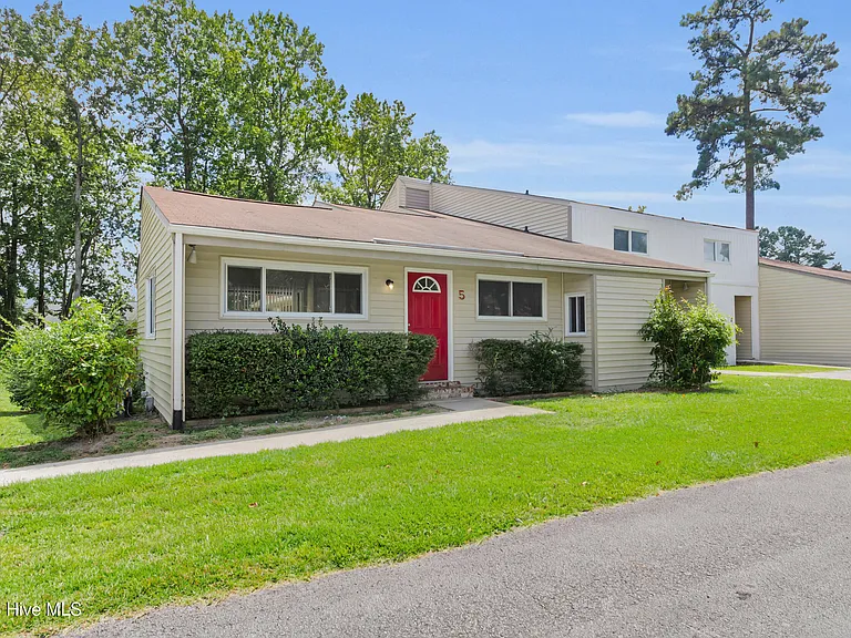 125 Pirates Rd #5 — Photo 30