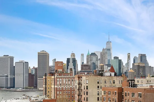 Sold by Compass | media 9