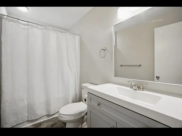 5009 Ashforth Ct — Photo 10