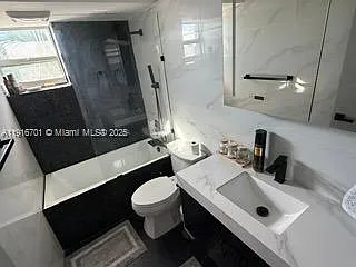 3111 N Ocean Dr #401 — Photo 11