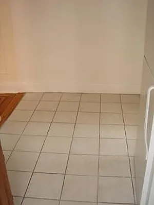 Rented by Metroline Realty | media 50