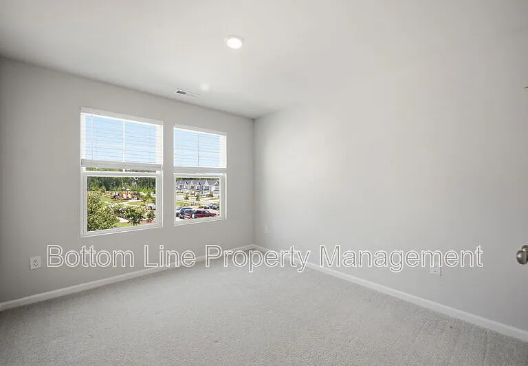 260 Garden Vine Trl — Photo 16