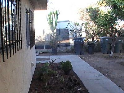 2nd image of 419 Palomar St