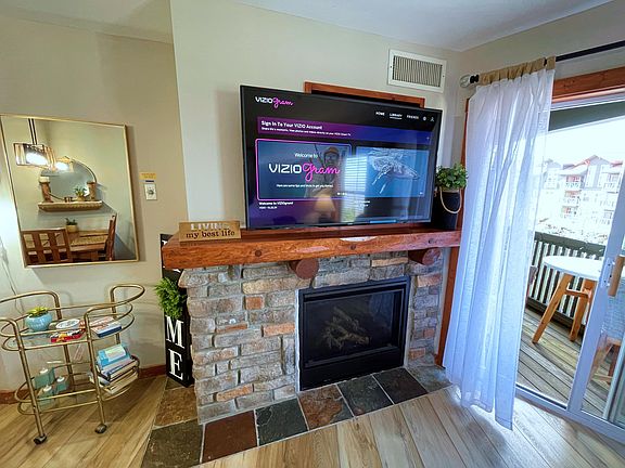 4th image of 308 Highland House #26209