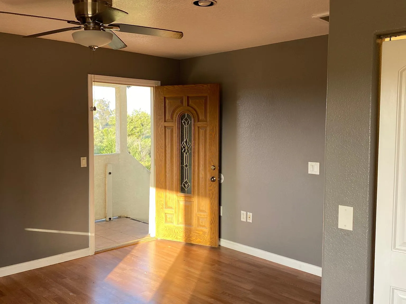 1514-16 Calavo Dr — Photo 4