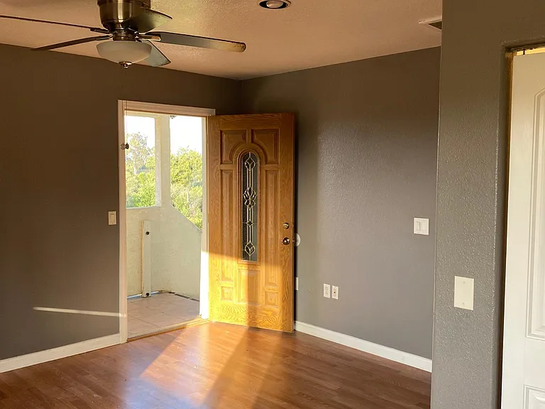 1514-16 Calavo Dr #1 — Photo 4