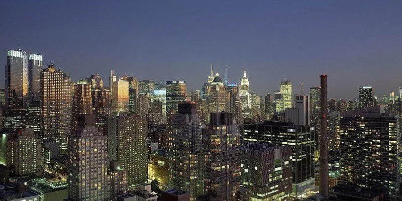 Rented by Level Group | media 9