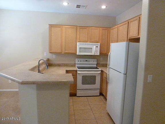 5th image of 6710 E University Dr Unit 125