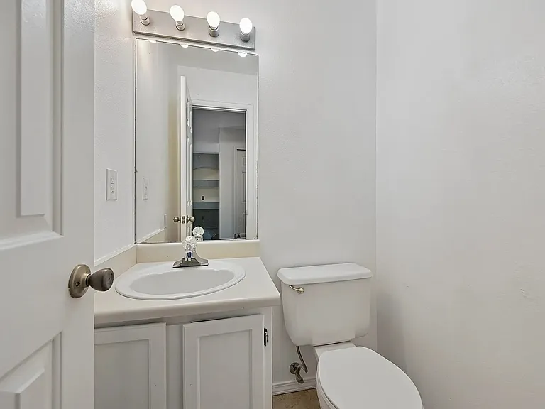 Half Bath, 1st Floor