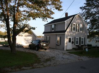 36 Roxbury St, Thomaston, ME 04861
