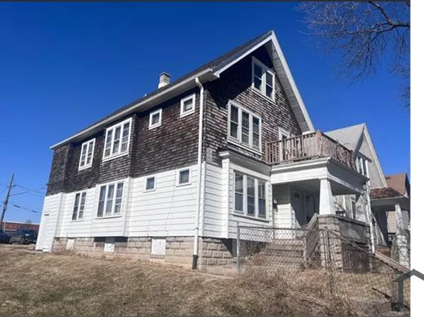 1713 N 29th St, Milwaukee, WI 53208