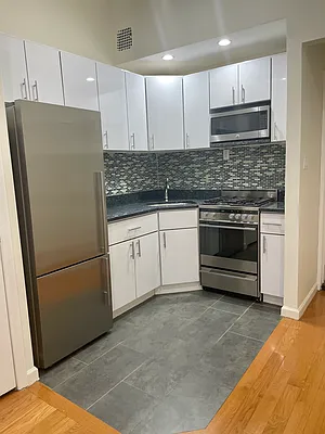 Rented by Highline Residential | media 8