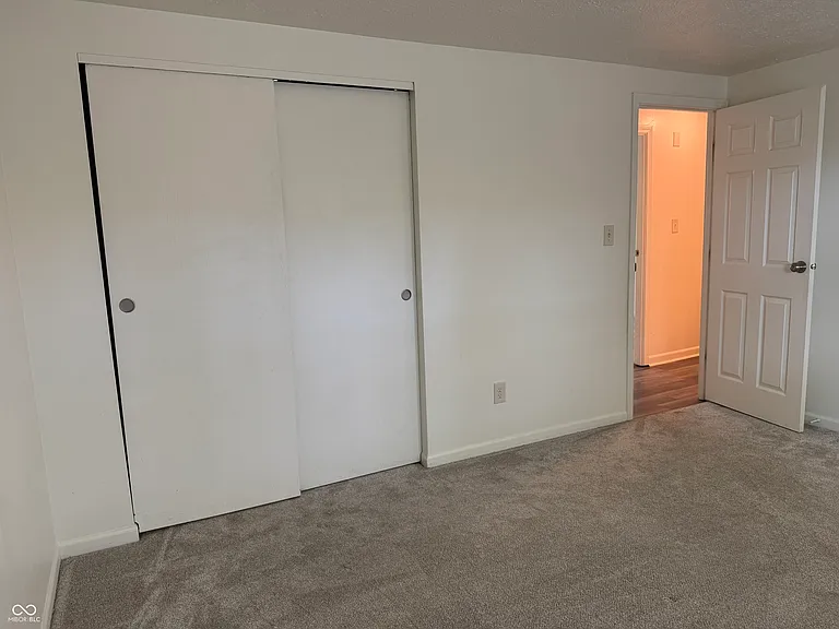 7717 Cambridge Dr — Photo 17