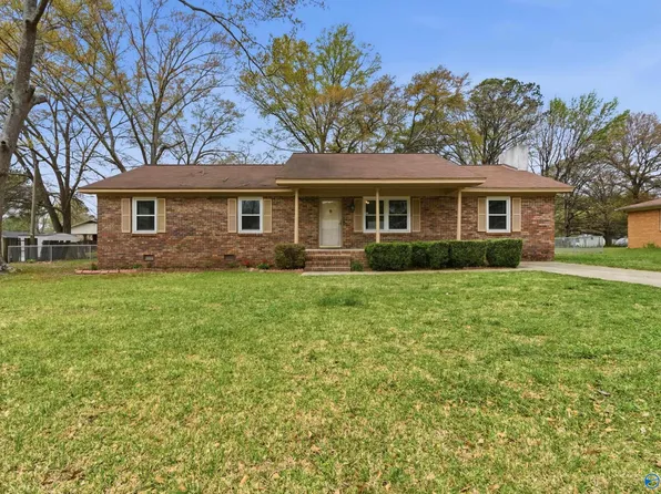 503 Broadway St NW, Hartselle, AL 35640