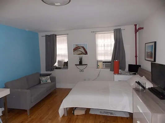 Rented by Citi Habitats | media 53