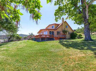 3280 E Antelope Rd, Eagle Point, OR 97524