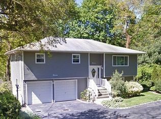 11 Margaret Ln, Huntington, NY
