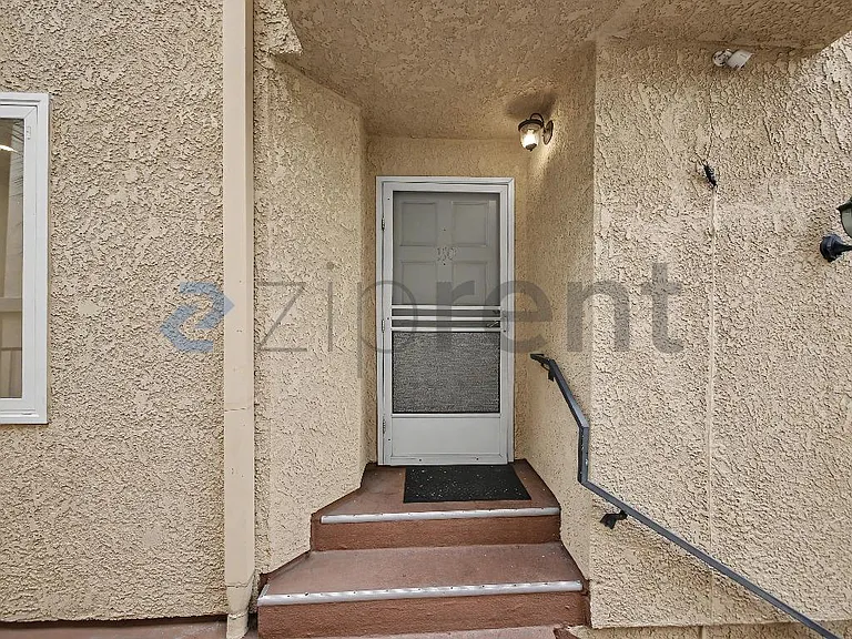 528 E San Jose Ave #110 — Photo 4
