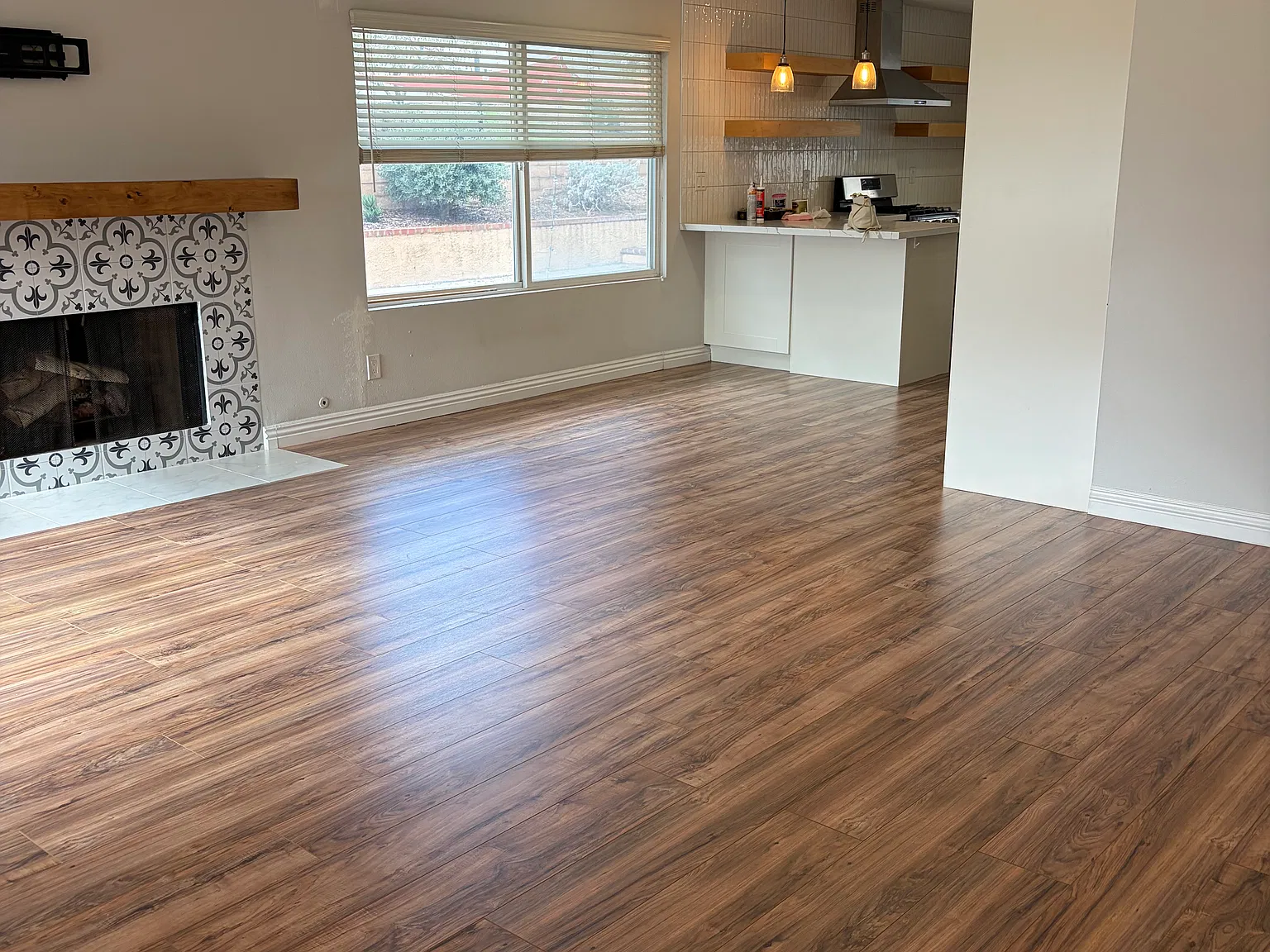 4 bed, 1728 sqft, $3,600 — Photo 3