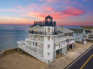 8 Oceanside Dr, Scituate, MA 02066