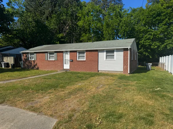 2003 Conner Rd, Hampton, VA 23663