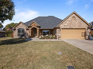 1512 Rodden Dr, Decatur, TX 76234