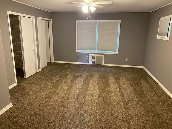 Oversized Master with 2 Closets