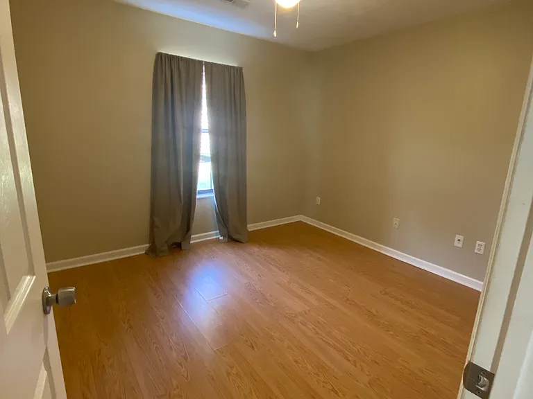 4818 Katia Ln — Photo 19