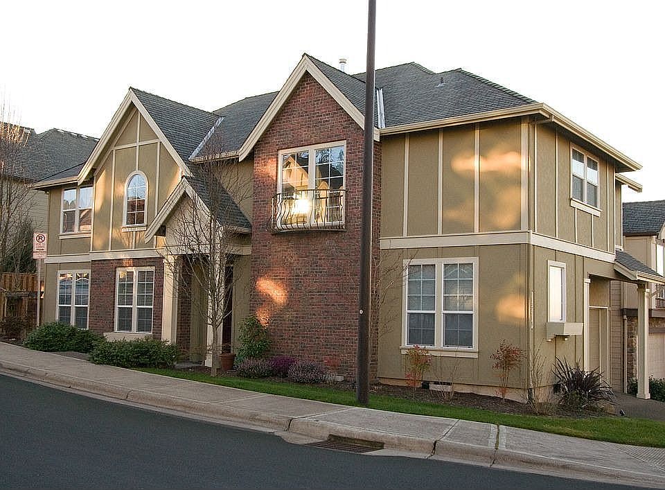 Corner lot